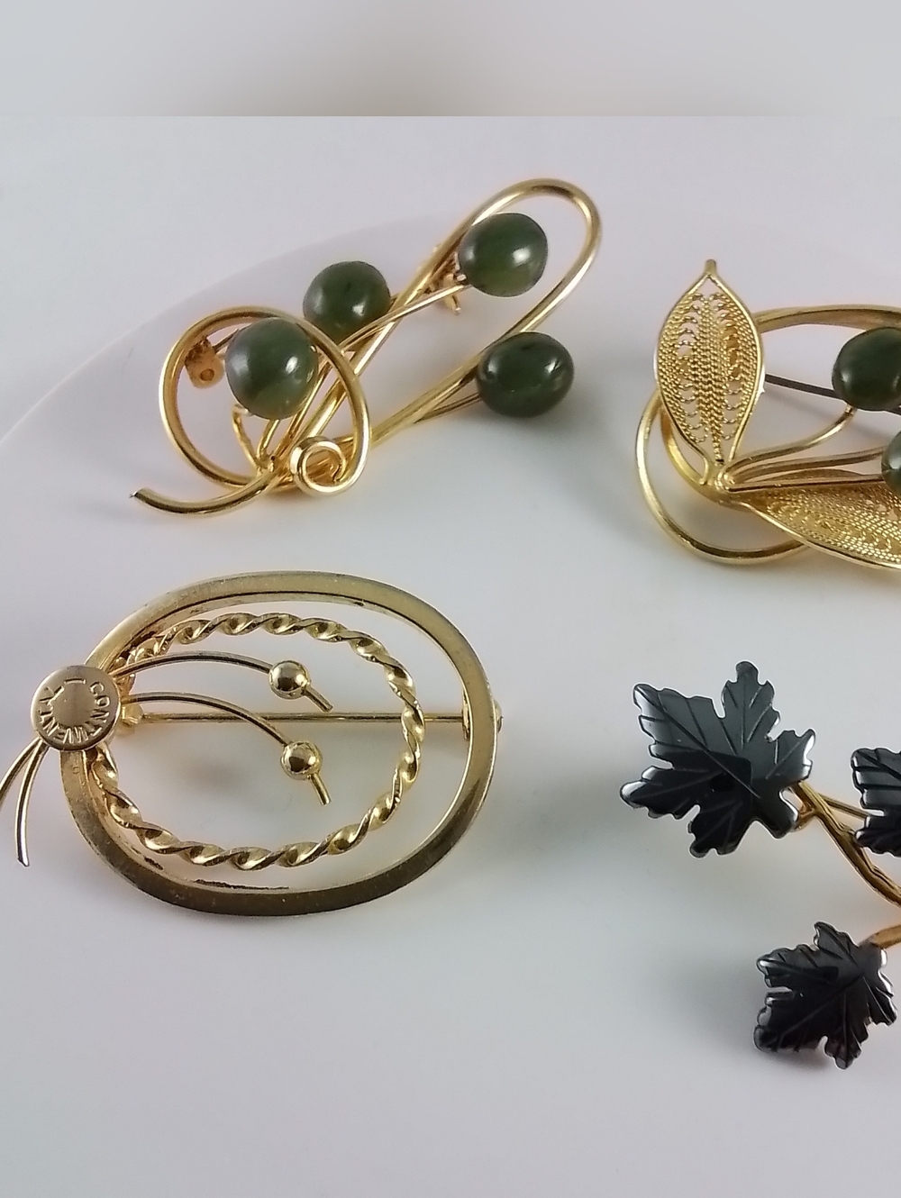 Vintage Gold Tone Brooch Lot – Green Stone & Leaf Designs (4 Pieces)